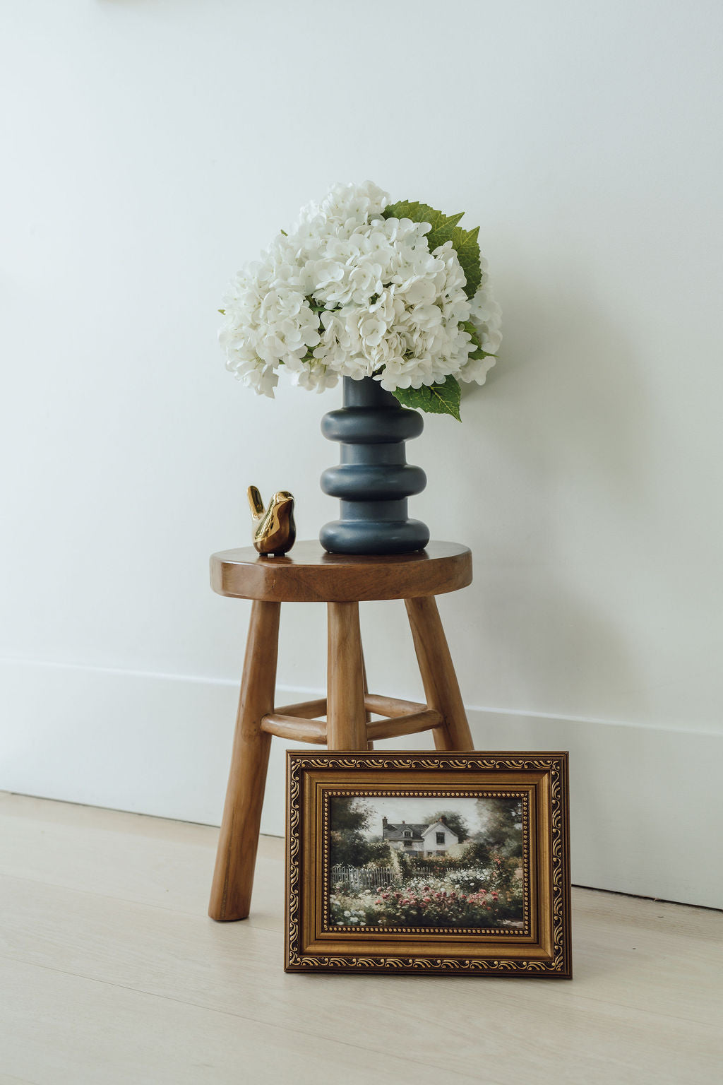 Cecily RealTouch Hydrangea Arrangement