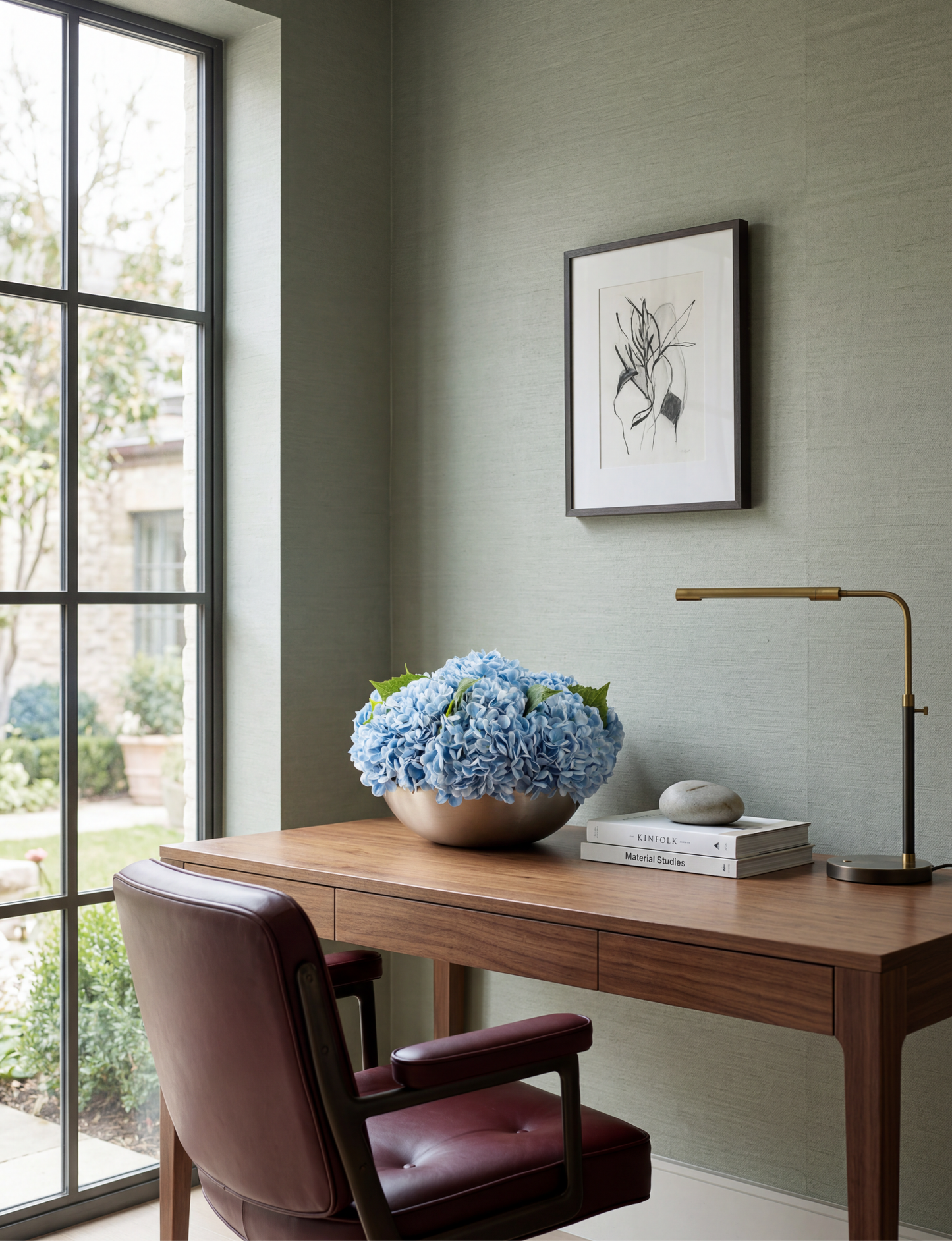 Stella RealTouch Hydrangea Arrangement