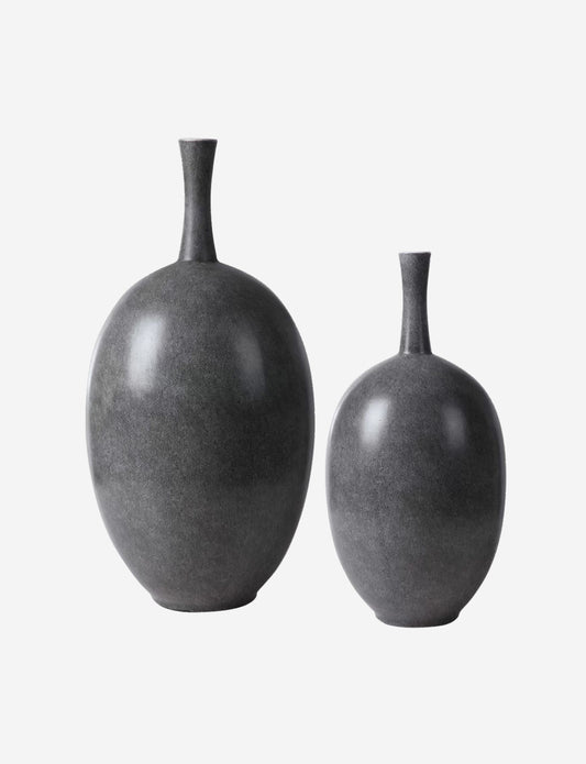 Luvelle Vases