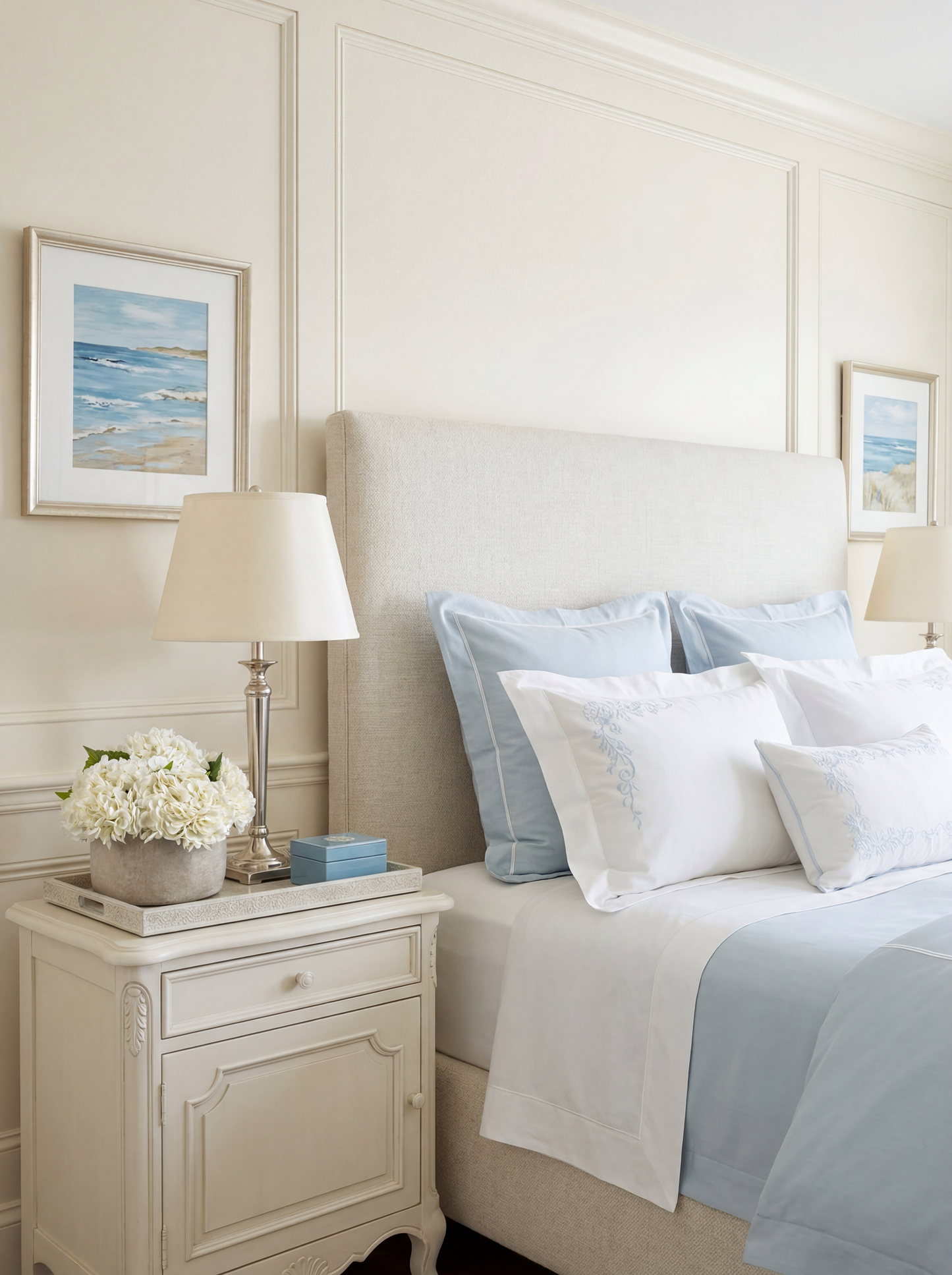 Aurelia RealTouch Hydrangea Arrangement