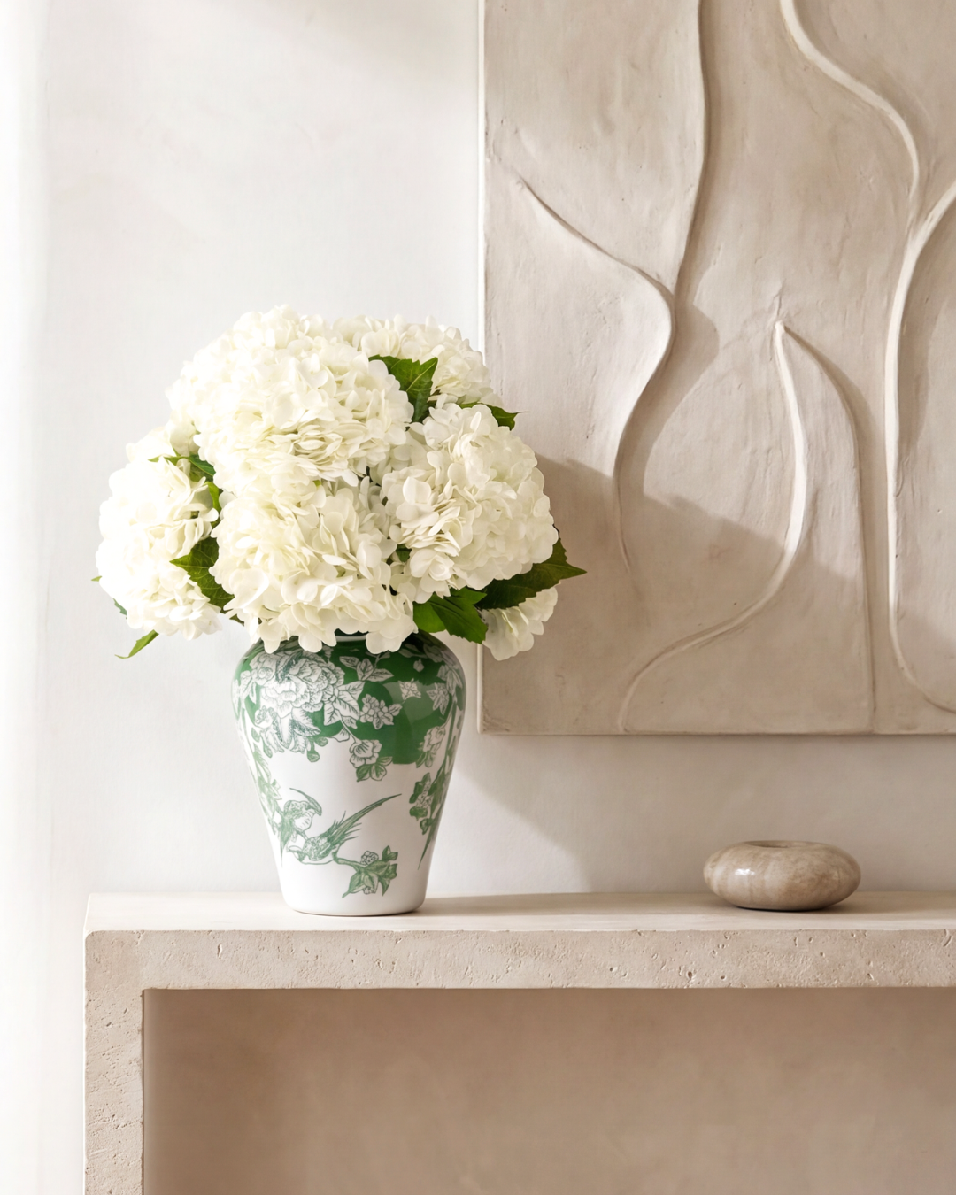Hortensia RealTouch Hydrangea Toile Arrangement