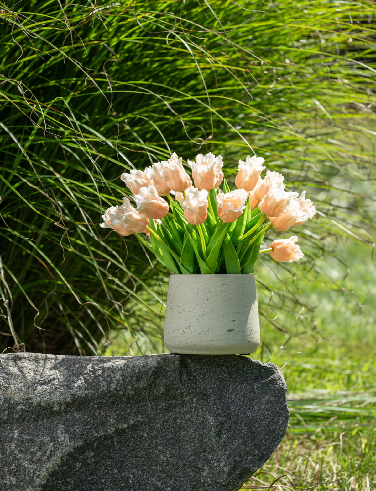 Kai RealTouch Tulip Arrangement