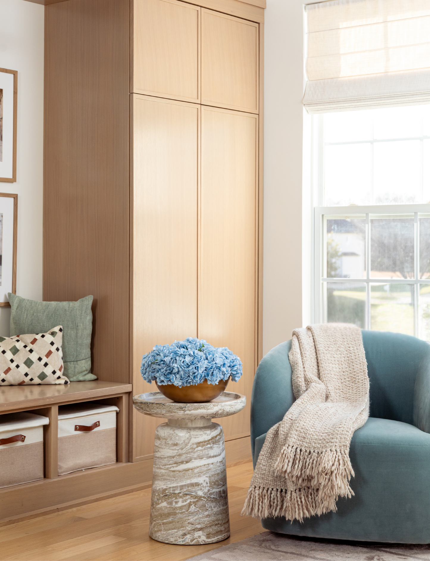 Ian RealTouch Hydrangea Arrangement