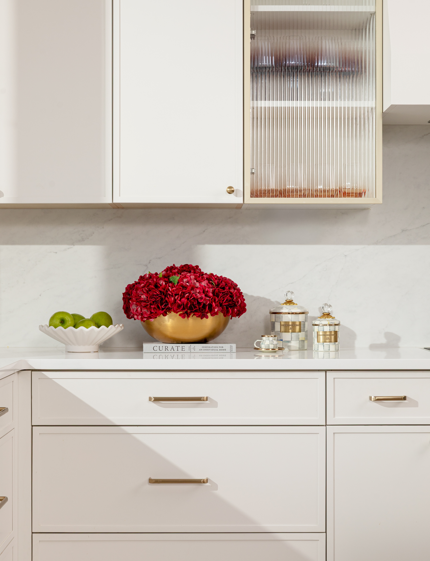 Ian RealTouch Hydrangea Arrangement