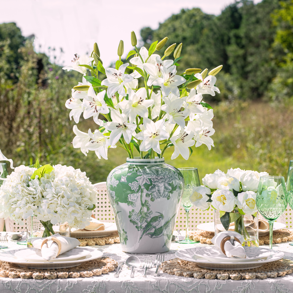 Lis RealTouch Lily Toile Arrangement